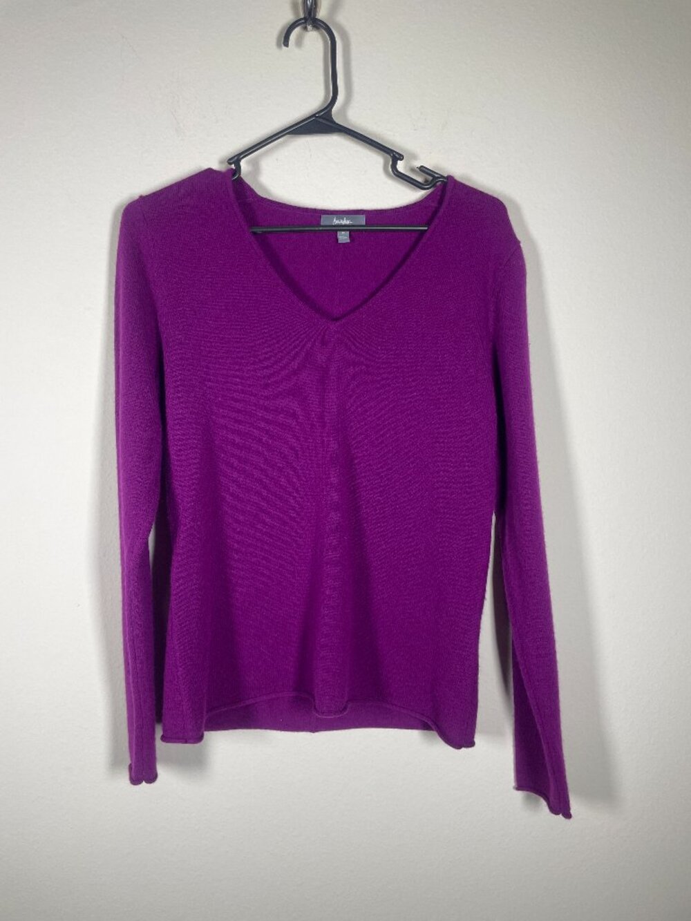 Neiman Marcus Women's Mauve 100% Cashmere V-Neck Sweater Medium!